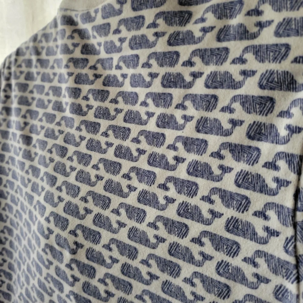 Vineyard Vines Blue and White Elephant Print Reversible Sherpa Jacket‎ Girls 10